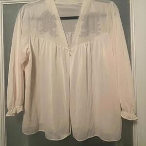 Vintage 1940’s Soft Pink Embroidered Floral Bed Jacket